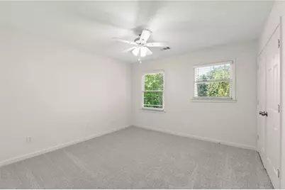 871 Chestnut Lake Drive NE, Marietta, GA 30068 - Photo 39