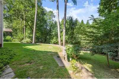 871 Chestnut Lake Drive NE, Marietta, GA 30068 - Photo 79