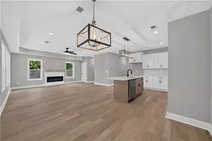 1717 Hilton Ridge Ct, Lithonia, GA 30058 - Photo 11