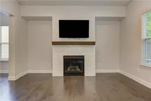 137 Holden Way, Woodstock, GA 30189 - Photo 17