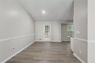 2224 Hightrail Ct, Lithonia, GA 30058 - Photo 13