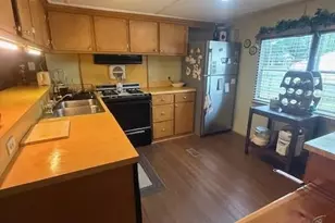 313 Hillside Ct, Winder, GA 30680 - Photo 7