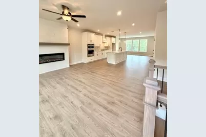 364 Sunset Hollow Street, Sugar Hill, GA 30518 - Photo 3