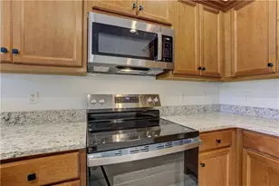 605 Summit Pt, Canton, GA 30114 - Photo 23
