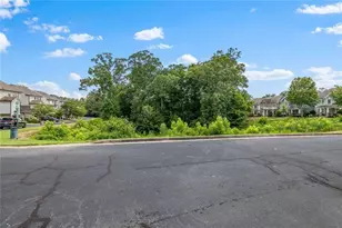 352 Suwanee Ave, Suwanee, GA 30024 - Photo 41