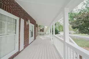 4085 Pineset Dr, Alpharetta, GA 30022 - Photo 5