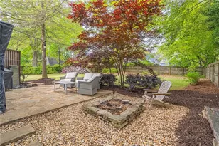 250 Wavetree Dr, Roswell, GA 30075 - Photo 29
