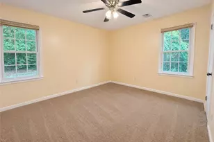 3414 Twin Village Ln, Snellville, GA 30039 - Photo 7