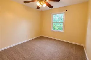 3414 Twin Village Ln, Snellville, GA 30039 - Photo 9