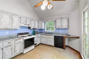 1463 Hembree Station Dr, Marietta, GA 30062 - Photo 15