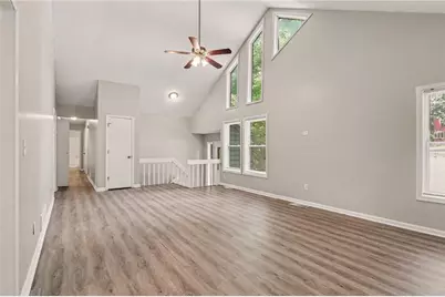 5182 Manitou Way, Stone Mountain, GA 30087 - Photo 5
