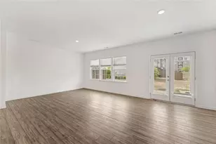 649 Isom Walk, Suwanee, GA 30024 - Photo 13