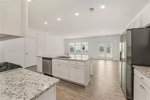 649 Isom Walk, Suwanee, GA 30024 - Photo 11