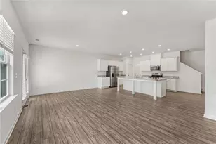 649 Isom Walk, Suwanee, GA 30024 - Photo 15