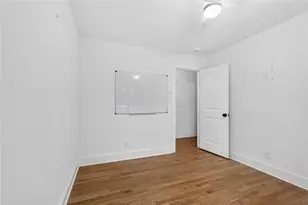 70 Bonnie Ln, Sandy Springs, GA 30328 - Photo 27
