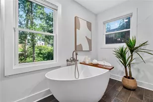 70 Bonnie Ln, Sandy Springs, GA 30328 - Photo 39