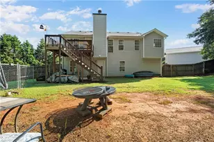 323 Natchez Cir, Winder, GA 30680 - Photo 37