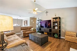 323 Natchez Cir, Winder, GA 30680 - Photo 5
