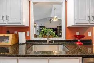 323 Natchez Cir, Winder, GA 30680 - Photo 9