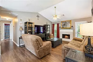 323 Natchez Cir, Winder, GA 30680 - Photo 3