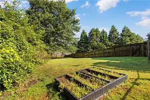 323 Natchez Cir, Winder, GA 30680 - Photo 39