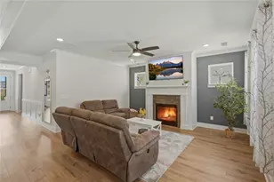 6984 Manchester Dr, Flowery Branch, GA 30542 - Photo 15