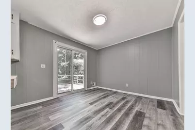 2005 Knightsbridge Road NW, Kennesaw, GA 30144 - Photo 9