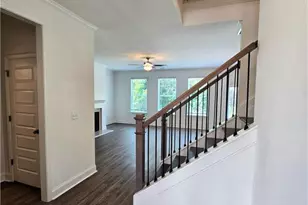 7372 Rocklin Ln, Flowery Branch, GA 30542 - Photo 5