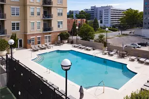 325 E Paces Ferry Road NE, Atlanta, GA 30305 - Photo 37