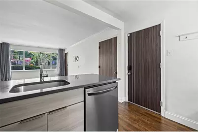 2240 Cheshire Bridge Road NE #207, Atlanta, GA 30324 - Photo 11