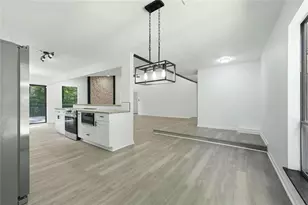 6350 Beethoven Cir, Riverdale, GA 30296 - Photo 9