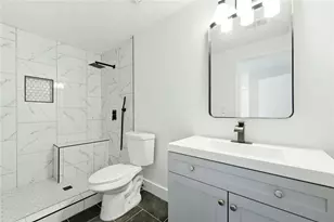 6350 Beethoven Cir, Riverdale, GA 30296 - Photo 17