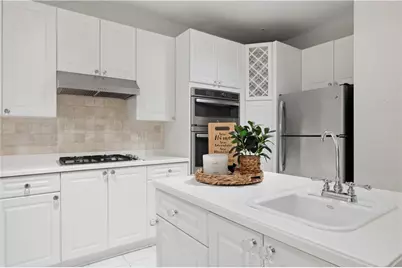 424 Lindbergh Drive NE #208, Atlanta, GA 30305 - Photo 9