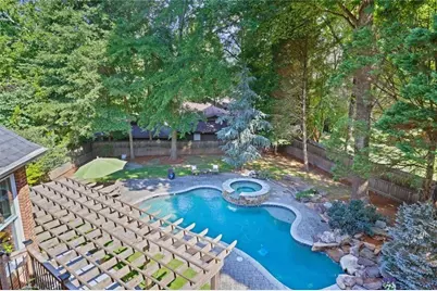 5001 Redcliff Court, Atlanta, GA 30338 - Photo 3