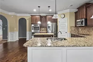 4742 Shire Dr, Lithonia, GA 30038 - Photo 15