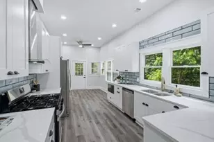369 Hopkins St SW, Atlanta, GA 30310 - Photo 15
