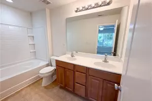 1019 Ivydale Cir, Lawrenceville, GA 30045 - Photo 13