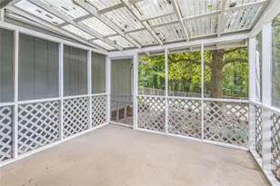 3274 Kimberly Woods Ct SW, Lilburn, GA 30047 - Photo 27