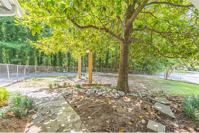 3274 Kimberly Woods Court SW, Lilburn, GA 30047 - Photo 29
