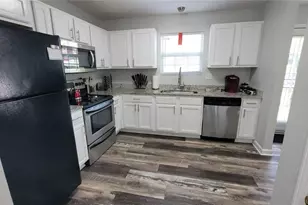 2173 Wind Gate Ct, Lithonia, GA 30058 - Photo 3