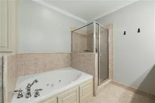 2277 Peachtree Rd NE, Atlanta, GA 30309 - Photo 13