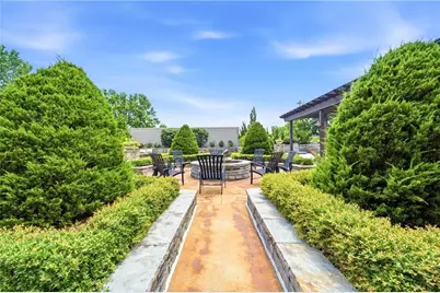 2277 Peachtree Road NE #307, Atlanta, GA 30309 - Photo 21