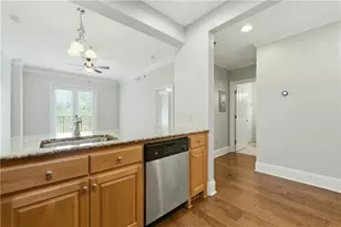 2277 Peachtree Rd NE, Atlanta, GA 30309 - Photo 7
