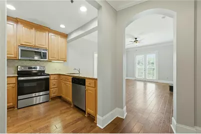 2277 Peachtree Road NE #307, Atlanta, GA 30309 - Photo 5