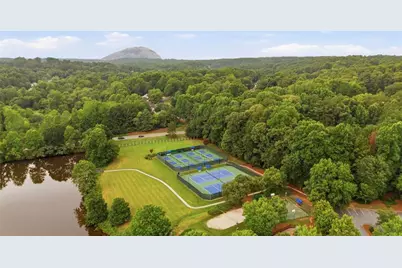 424 Water Fall Lane, Stone Mountain, GA 30087 - Photo 11