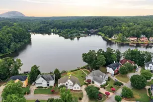 424 Water Fall Ln, Stone Mountain, GA 30087 - Photo 1
