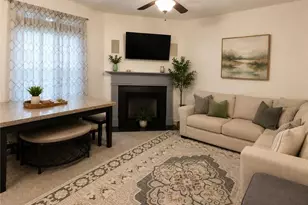 1658 Oakbrook Lake Dr, Norcross, GA 30093 - Photo 5
