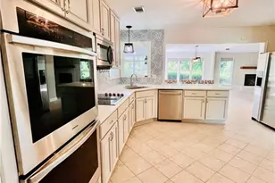 205 Kinderhill Ct, Alpharetta, GA 30004 - Photo 9