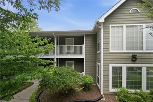 515 Berkeley Woods Dr, Duluth, GA 30096 - Photo 1