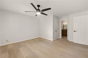 515 Berkeley Woods Dr, Duluth, GA 30096 - Photo 15